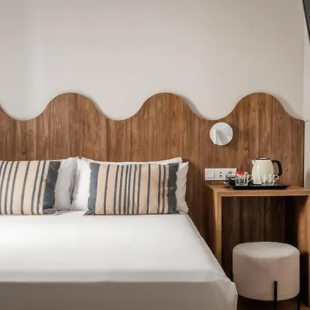 Bypillow Paseo Hotel